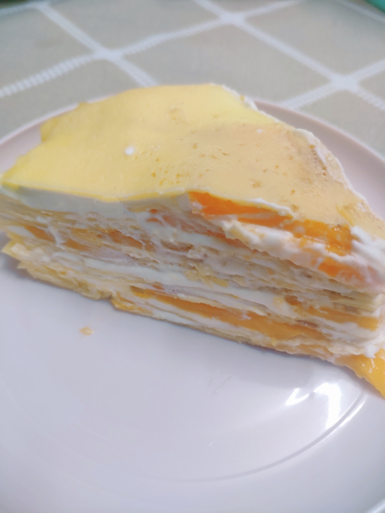 甜香软糯的芒果千层蛋糕来了。此配方适合小白。拒绝翻车，一次成功！的做法