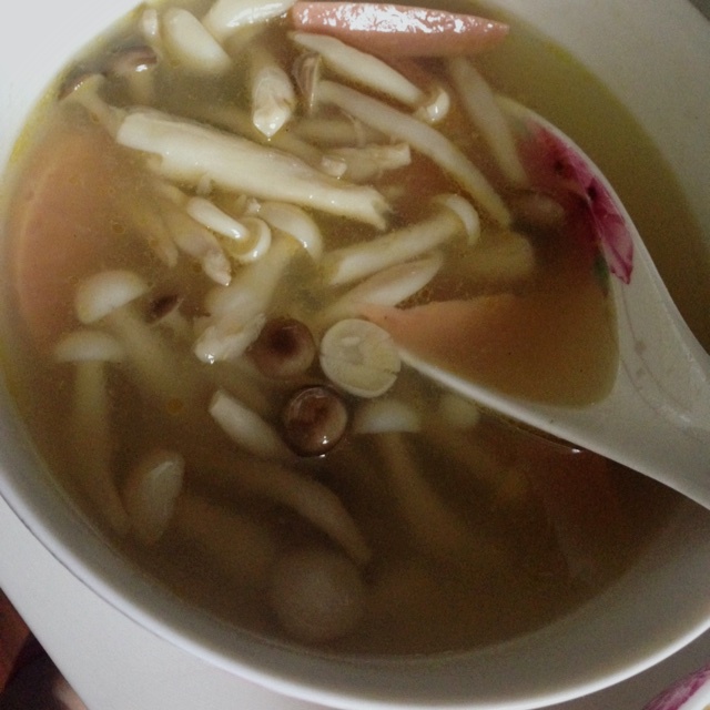 冬日暖汤——菌菇汤