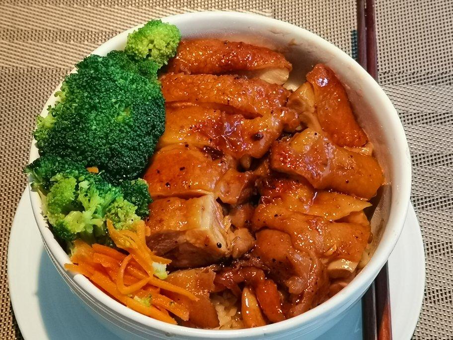 照烧鸡腿饭