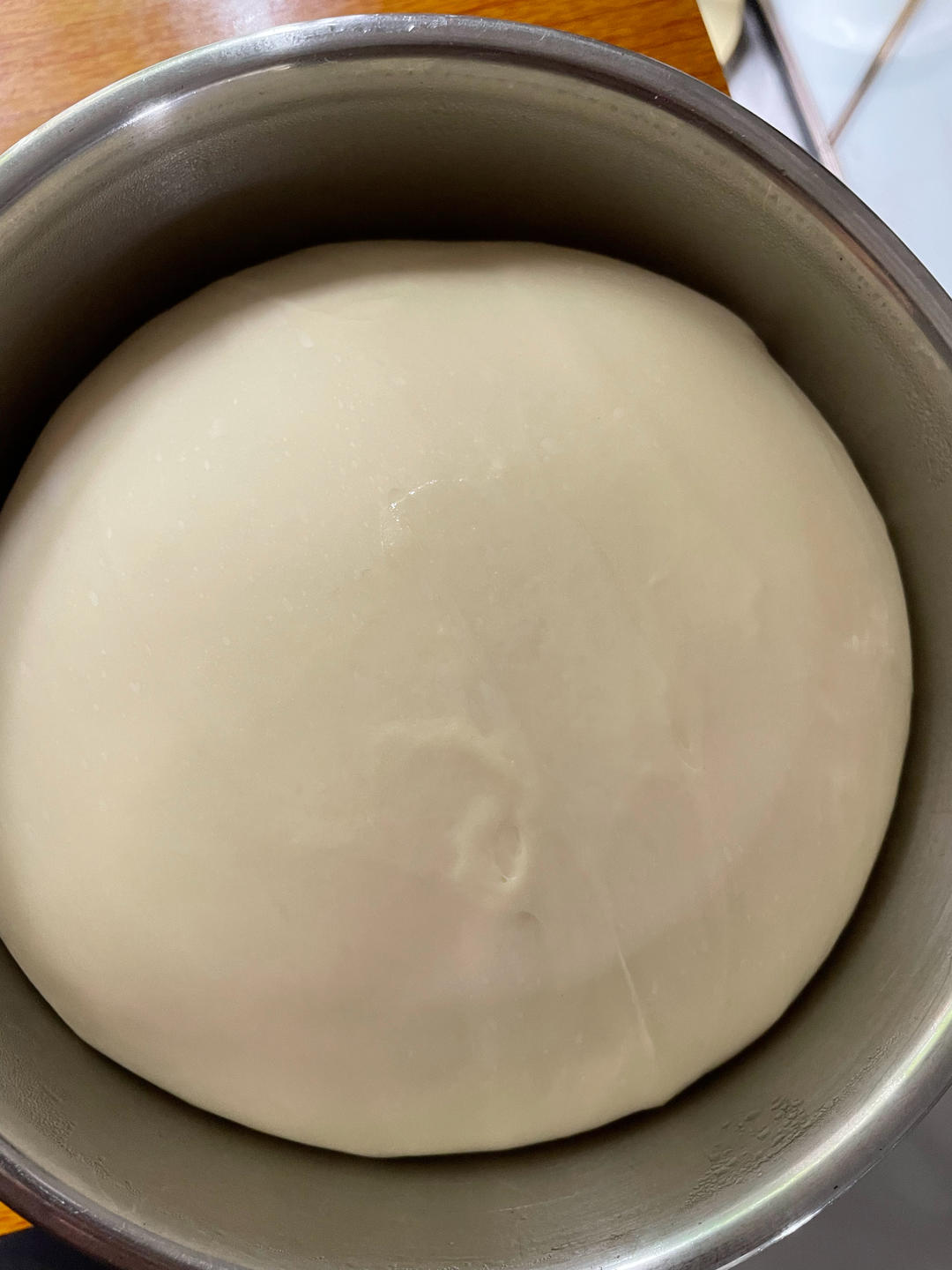 好吃到炸裂的港式菠萝包（附带制作酥皮的小视频）