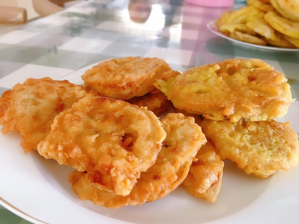 简单上手！超级香脆的家常藕饼