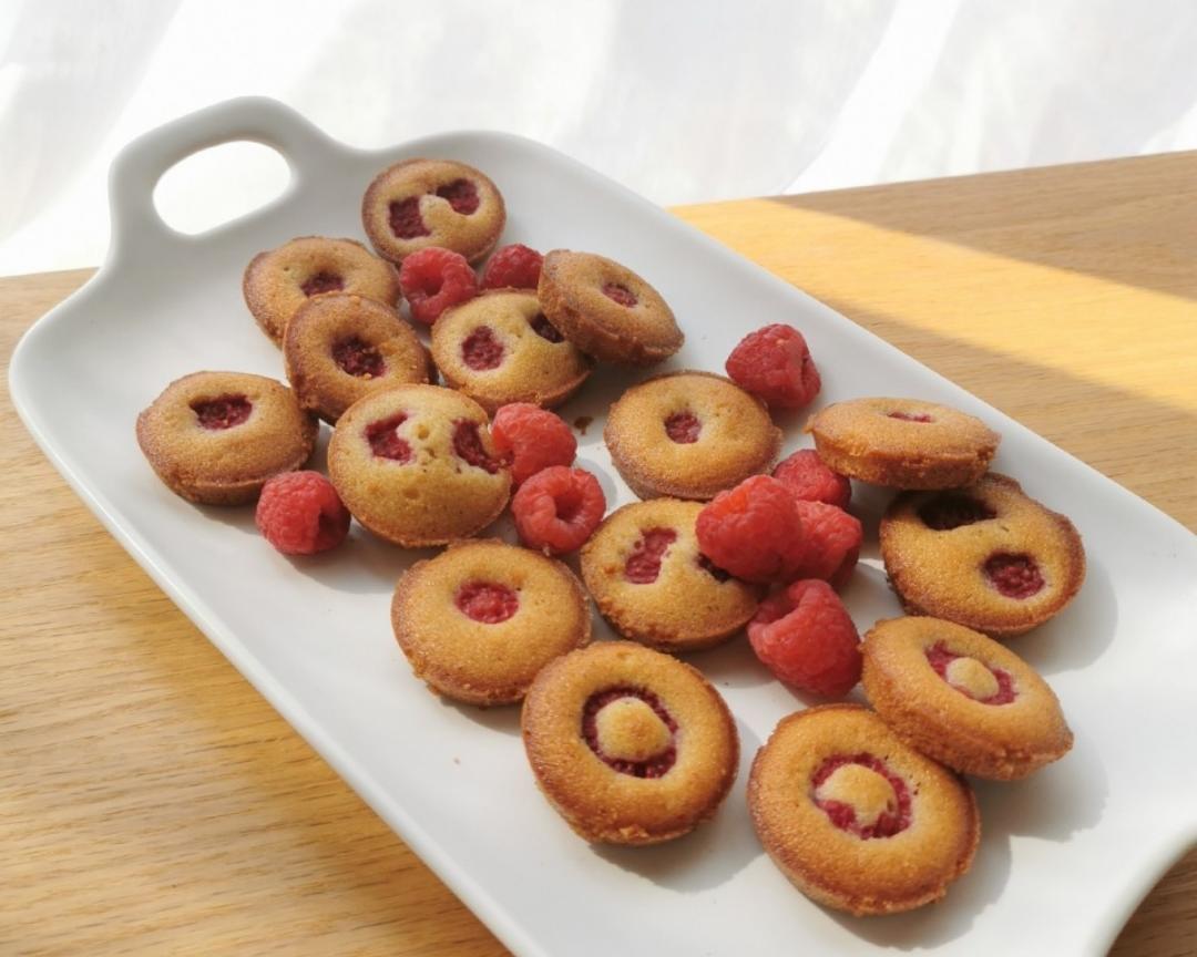 树莓费南雪的做法