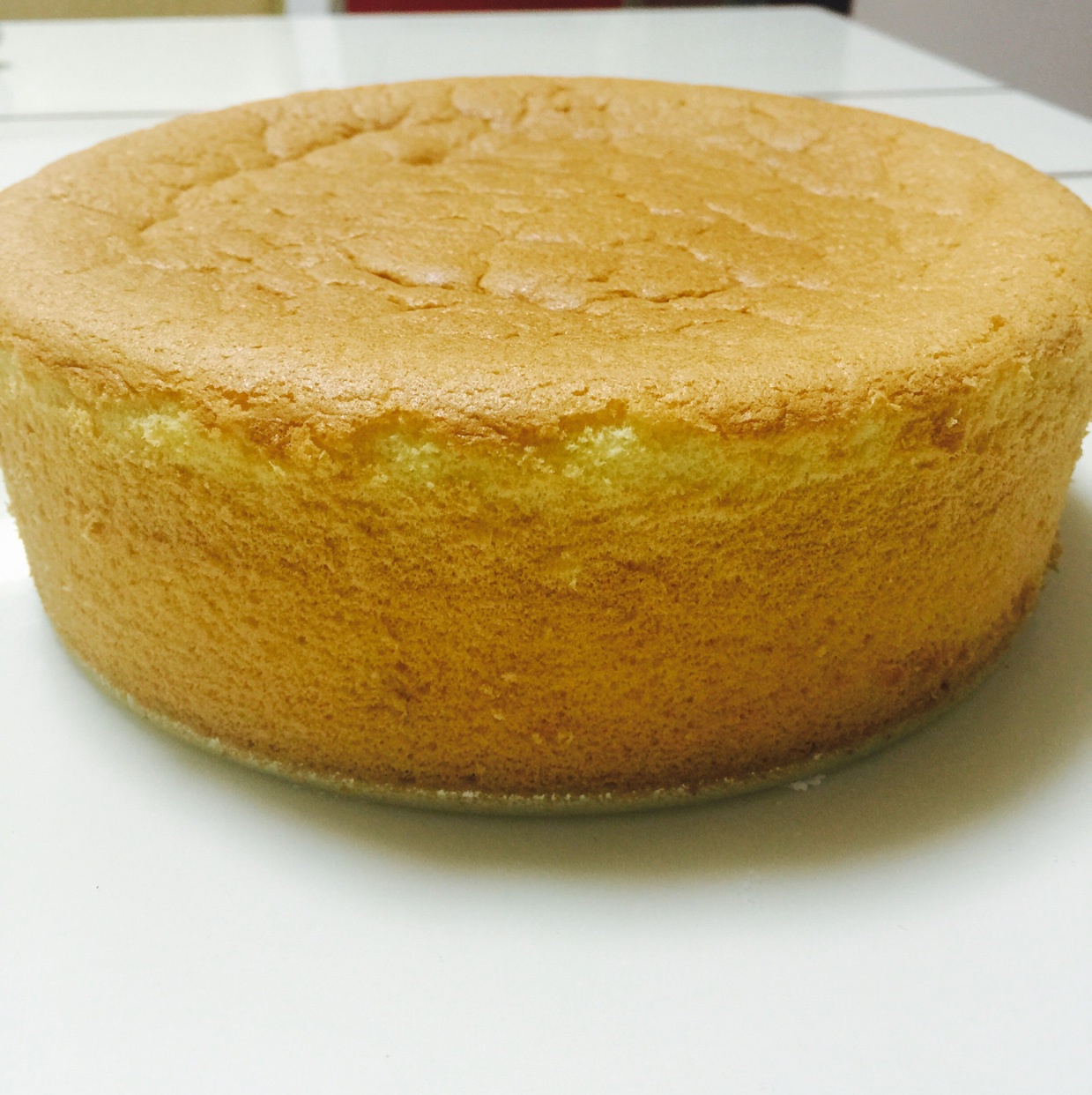 超简单完美戚风蛋糕（6寸2蛋）附打发、翻拌、脱模视频