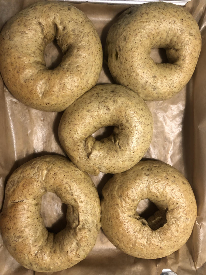 30%全麦黄澄澄南瓜贝果！双倍南瓜双倍快乐🎃