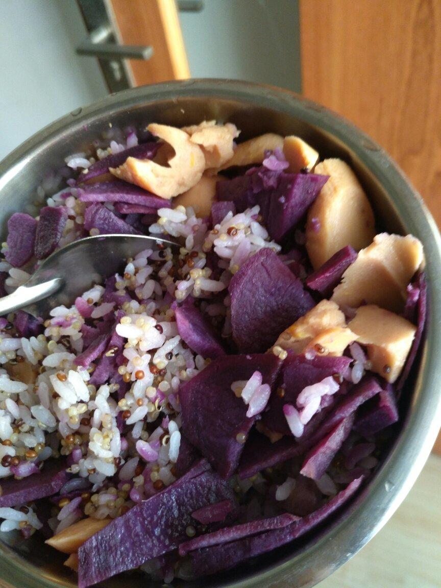 静静sl做的紫薯饭