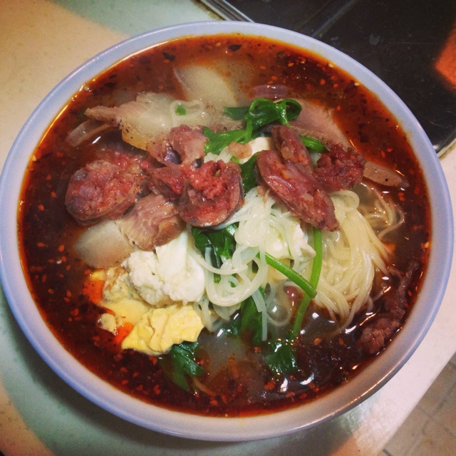 简单的荷包蛋酱油面