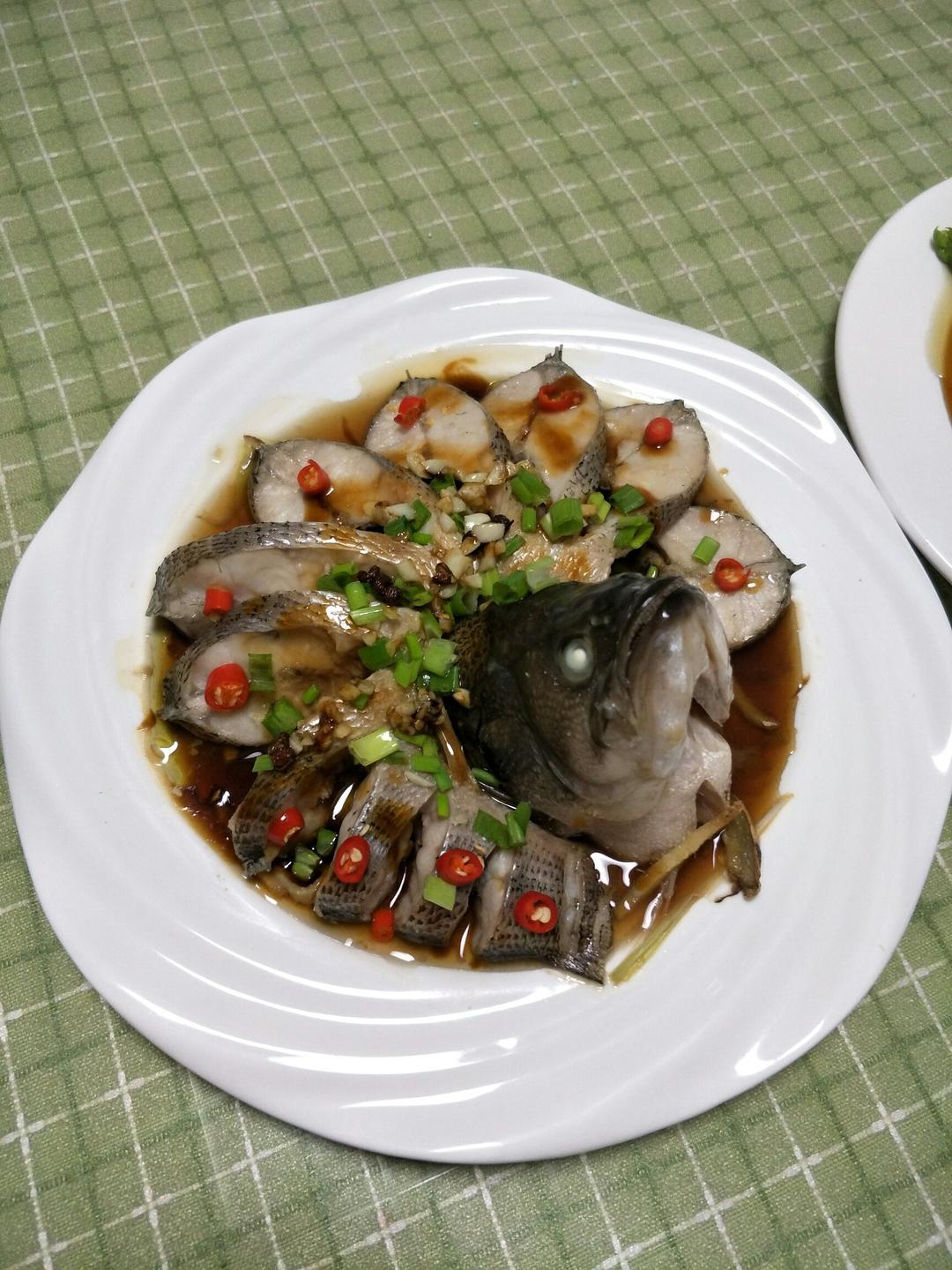清蒸鲈鱼