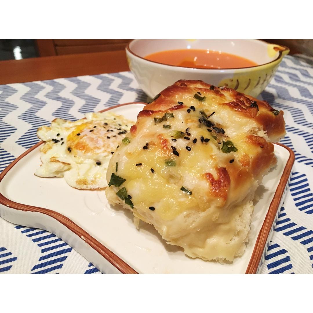 肉松葱香芝士面包