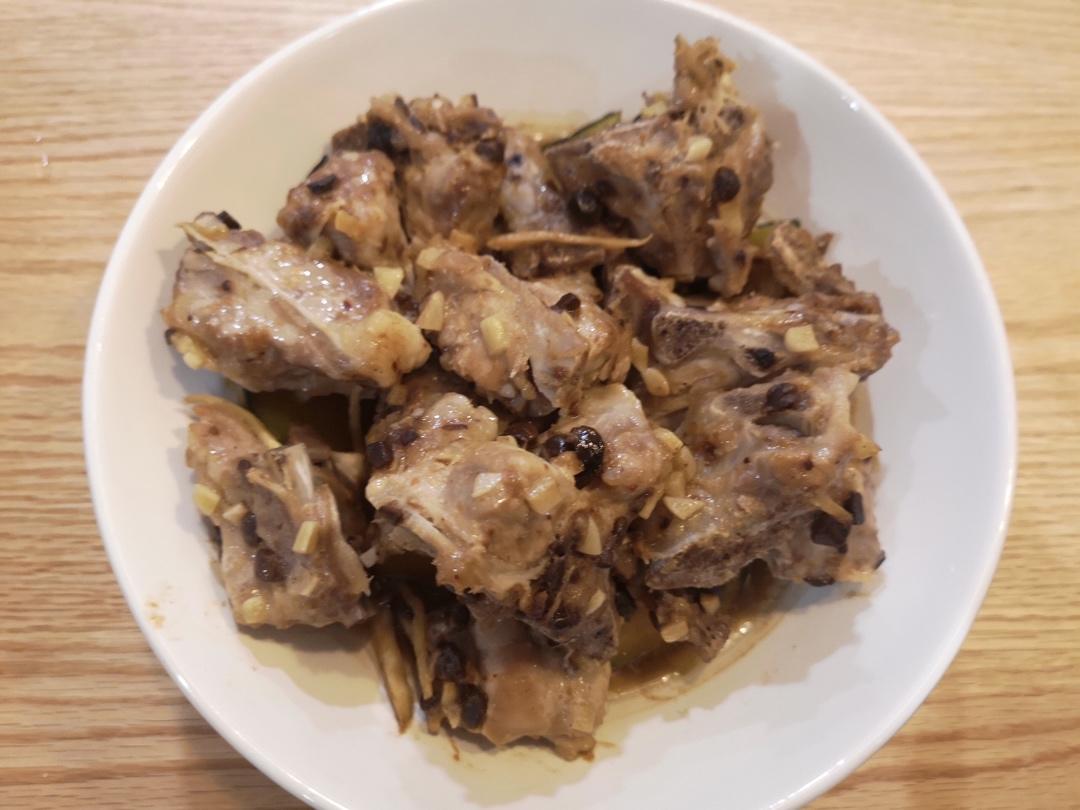 贝贝南瓜蒸排骨