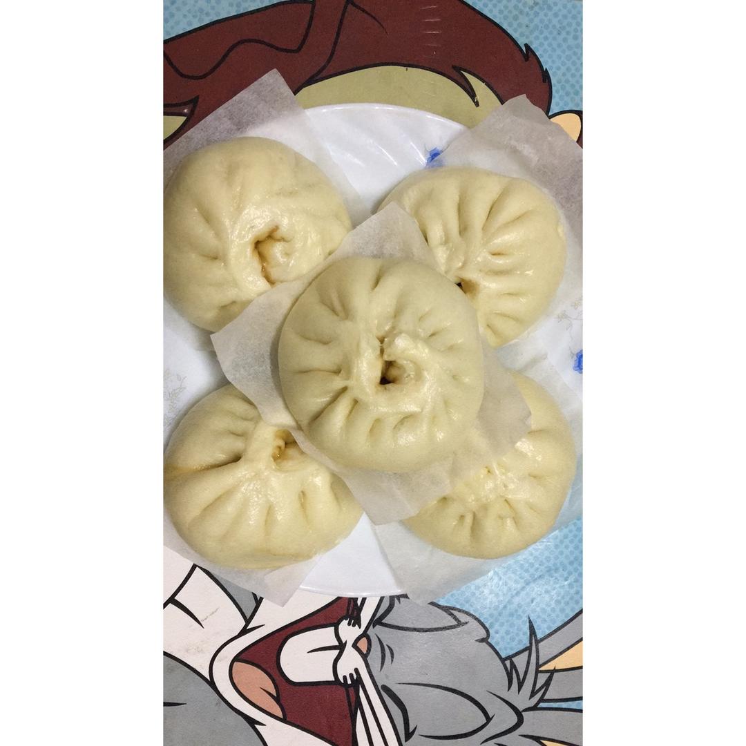 详解鲜肉大包做法。