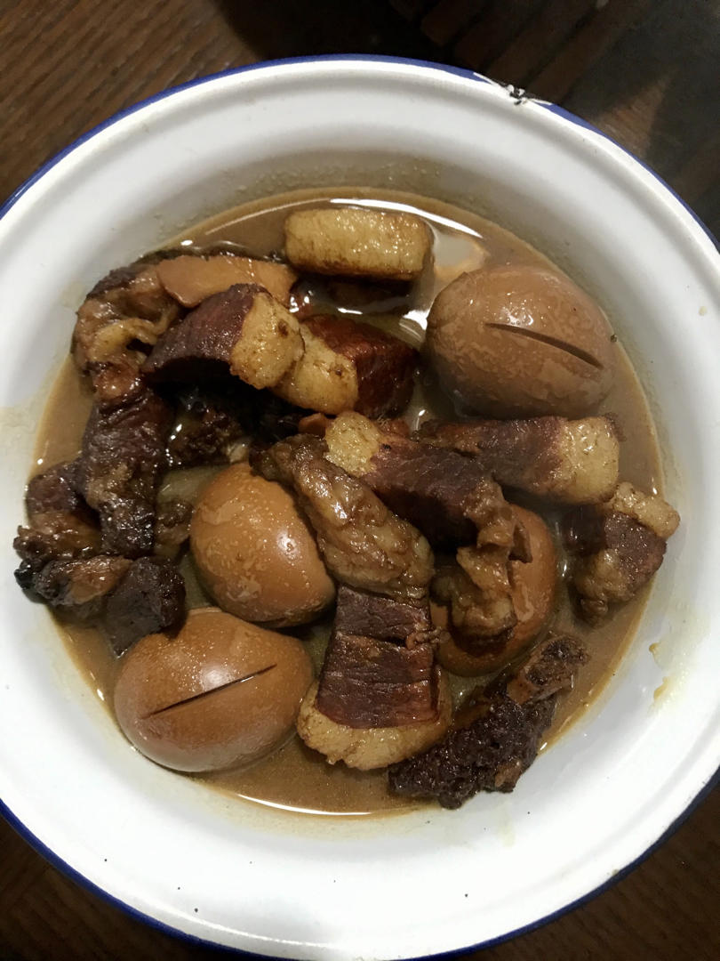 其实也不是很难的红烧肉烧蛋