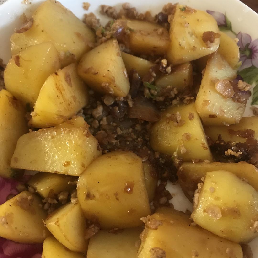 孜然肉末土豆