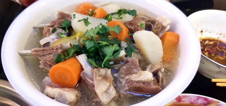 清炖羊肉