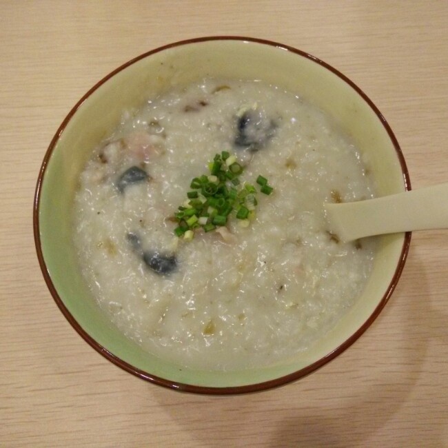 皮蛋瘦肉粥