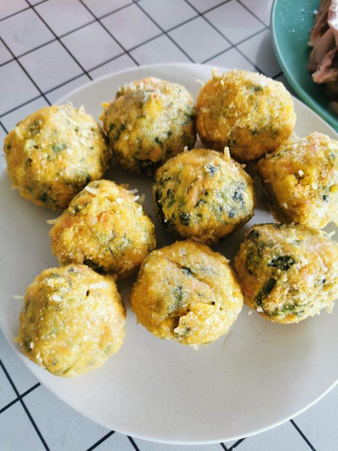 吃都不会胖的菜团子