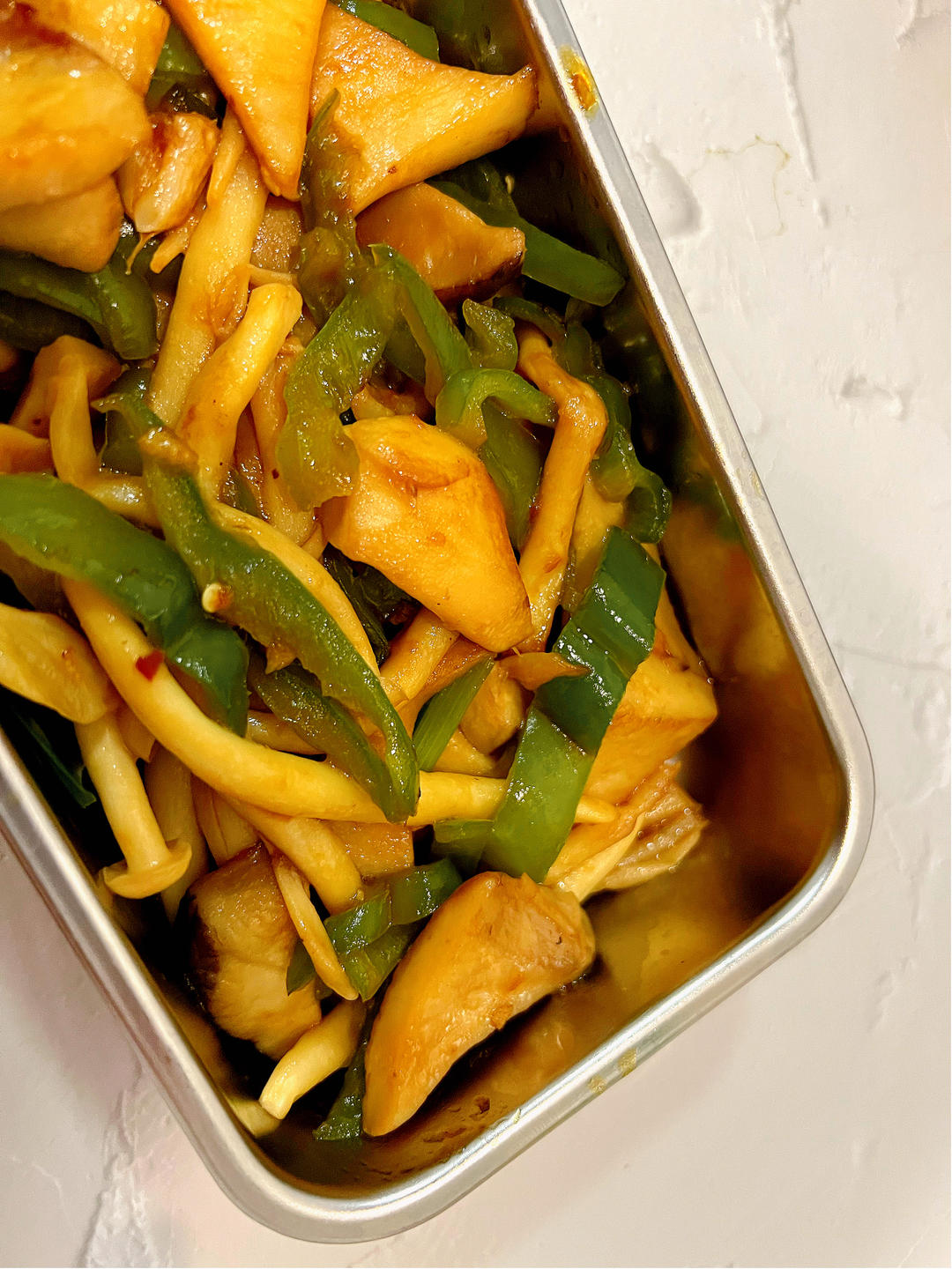 杏鲍菇炒尖椒 鲜香下饭 零失败