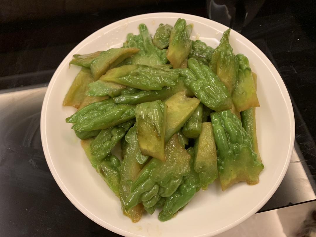 清炒苦瓜