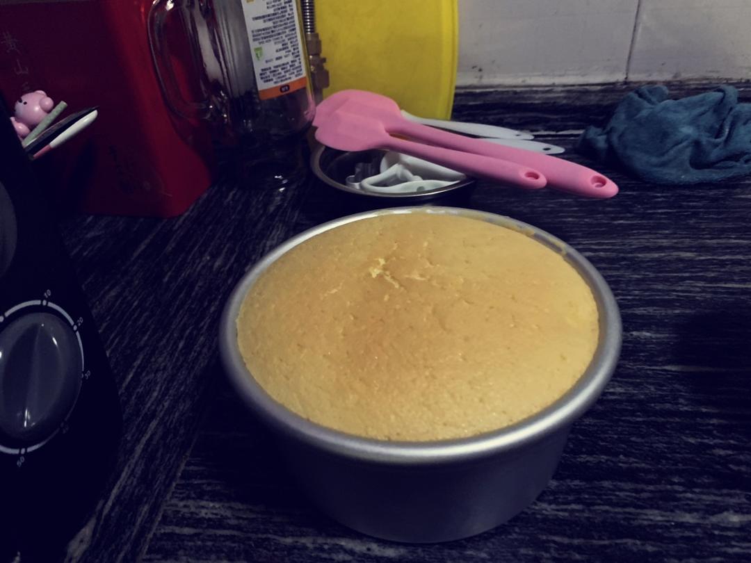 六寸戚风蛋糕