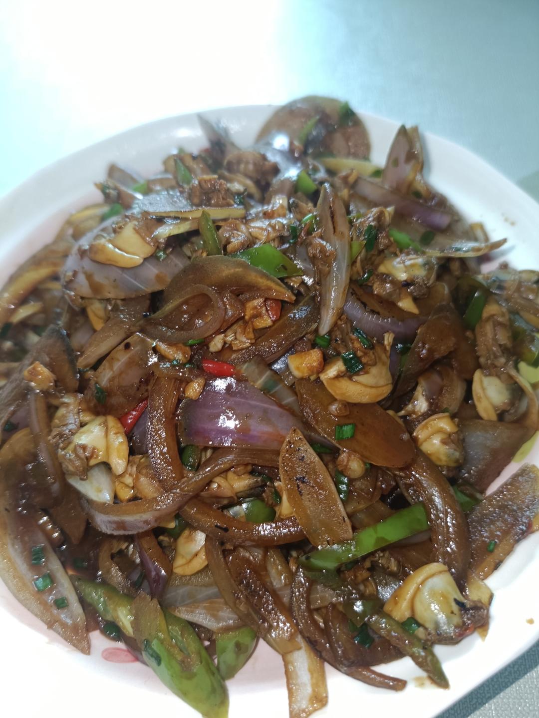 今日菜谱：爆炒蛤蜊肉