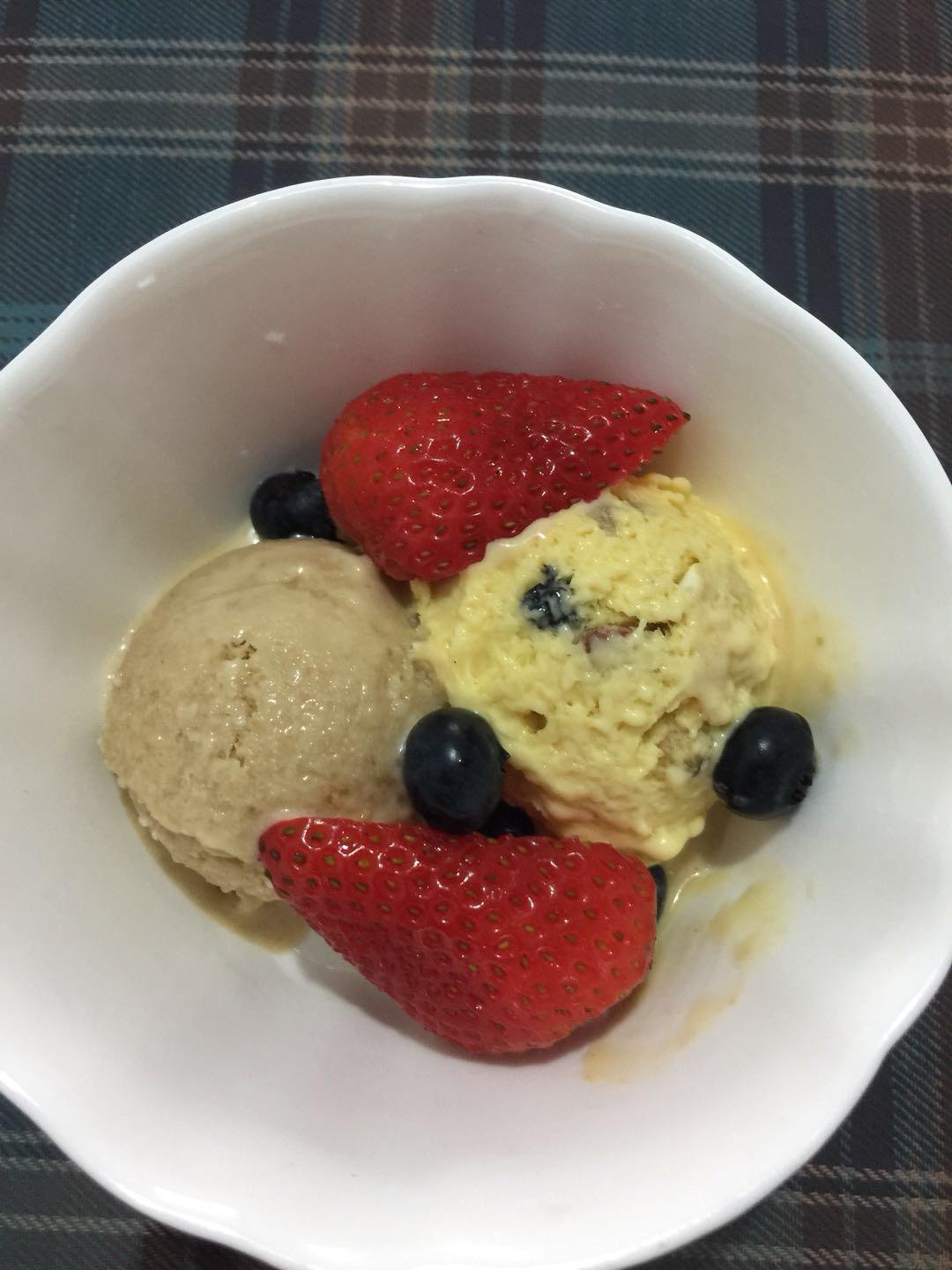 朗姆黑加仑冰淇淋 Rum Raisin Ice cream