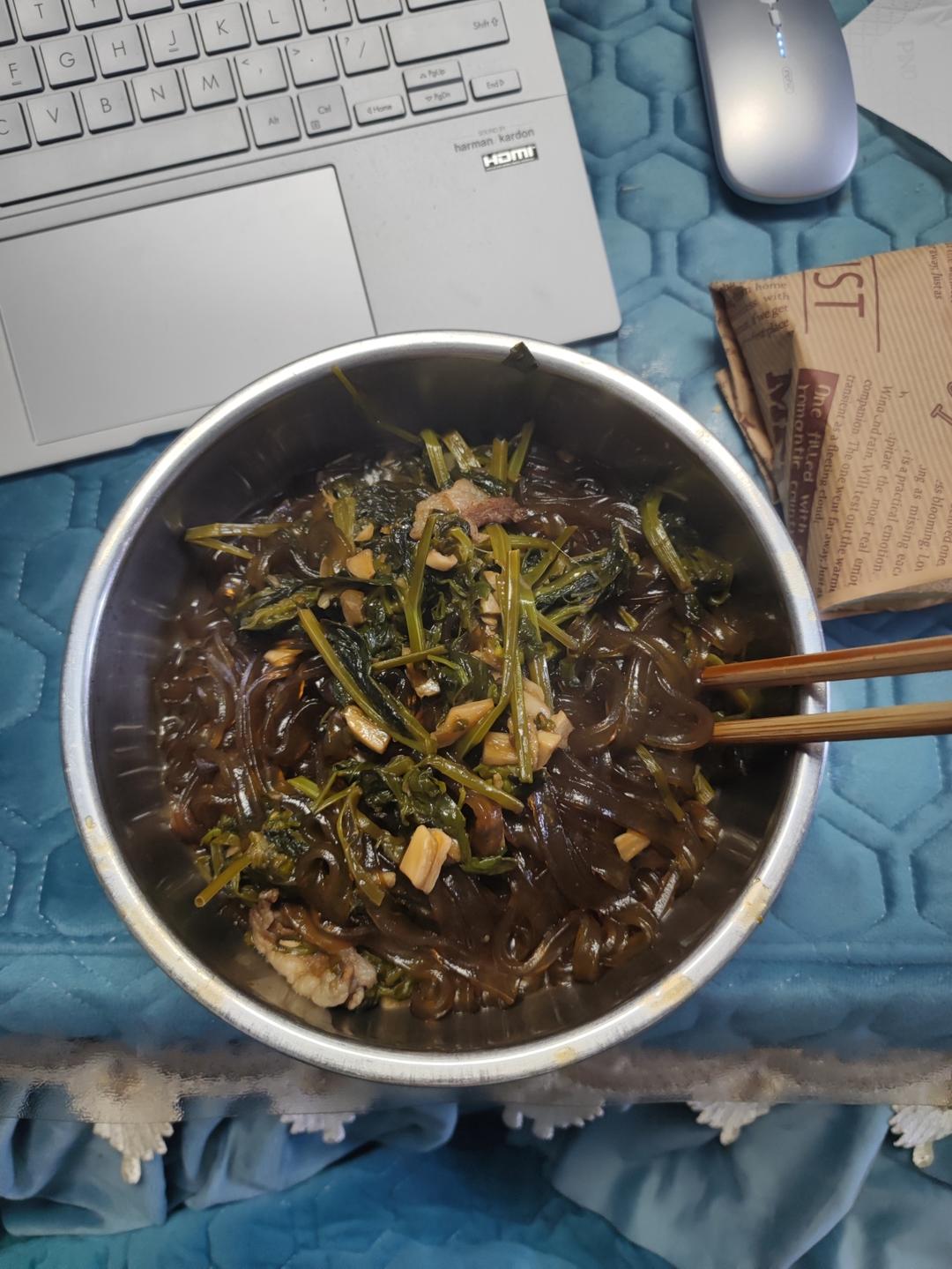 地道东北猪肉白菜炖粉条