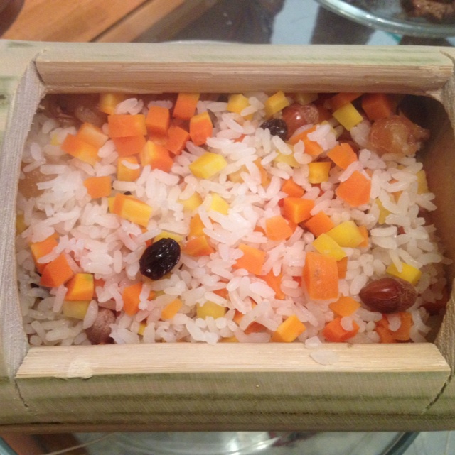 飘香竹筒饭