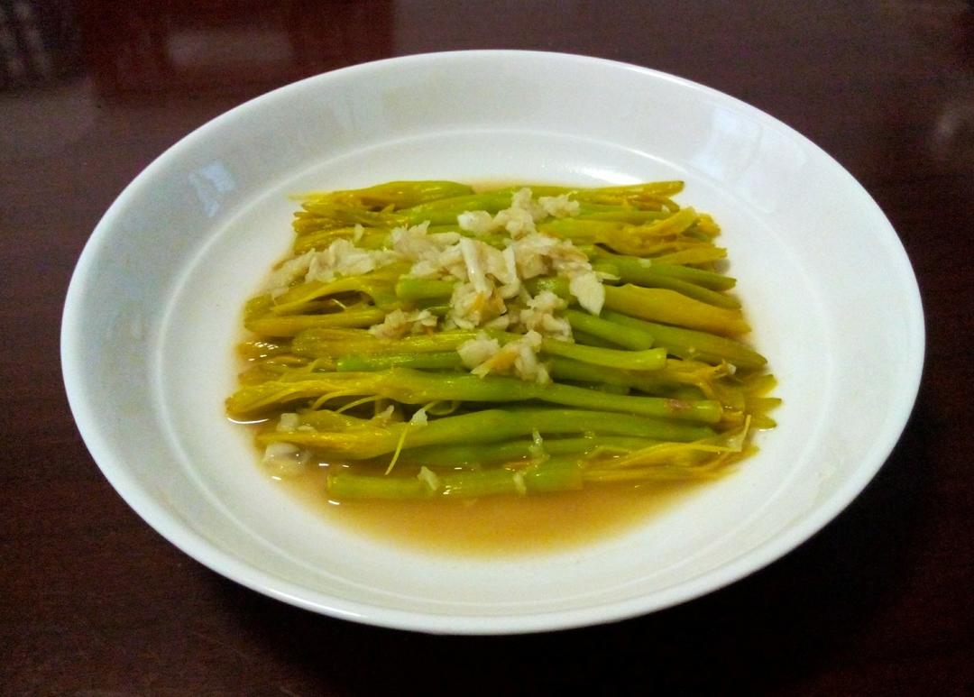 凉拌鲜黄花菜