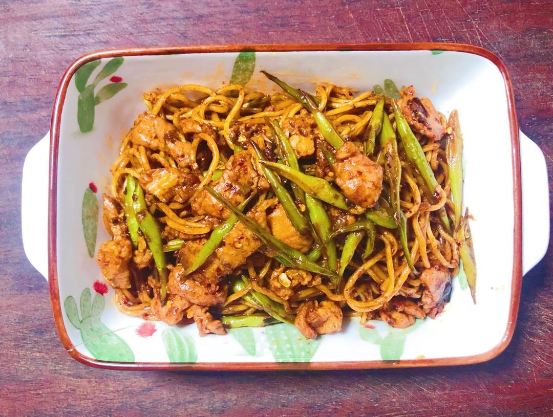 芸豆焖面（附万能的腌肉不老的办法）