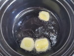 儿童补钙-三文鱼骨豆腐汤的做法 步骤6
