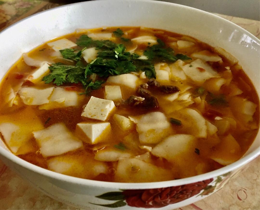 新疆揪片子汤饭（妈妈手艺）