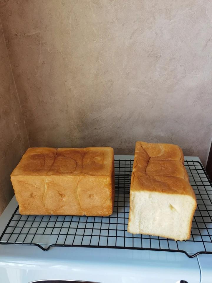 软到拿不起来的生吐司