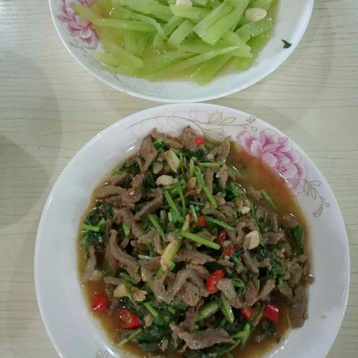 香菜炒牛肉丝