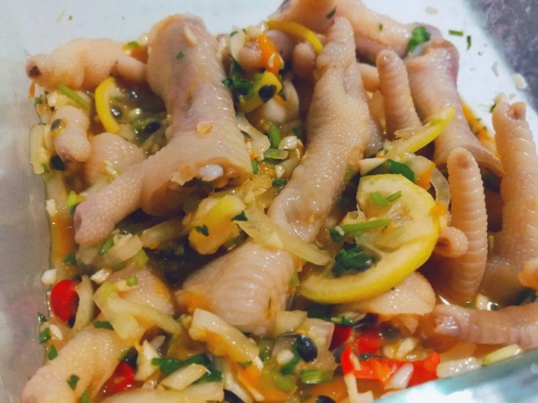 柠檬百香果鸡爪