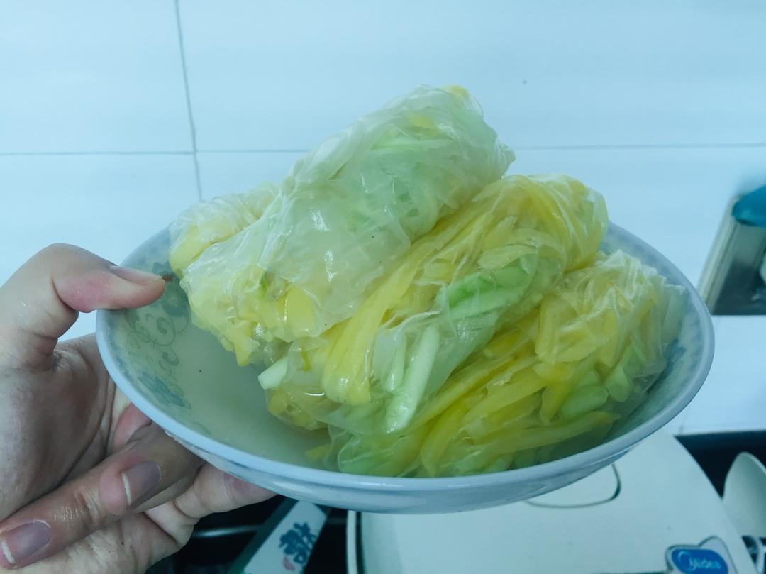 (好吃到停不下來的)正宗越南春卷 Spring Roll