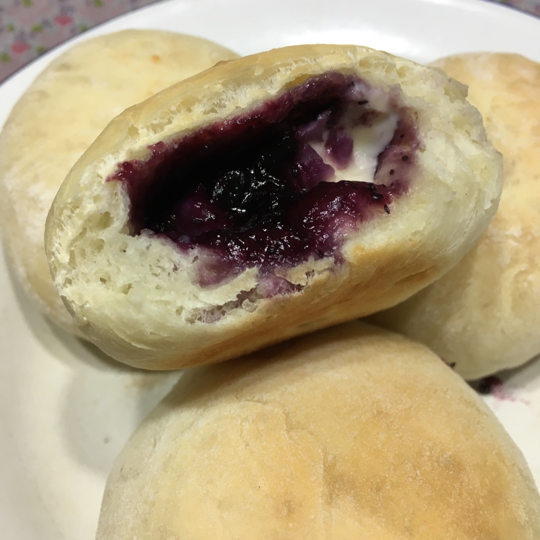 芒果奶酪白面包