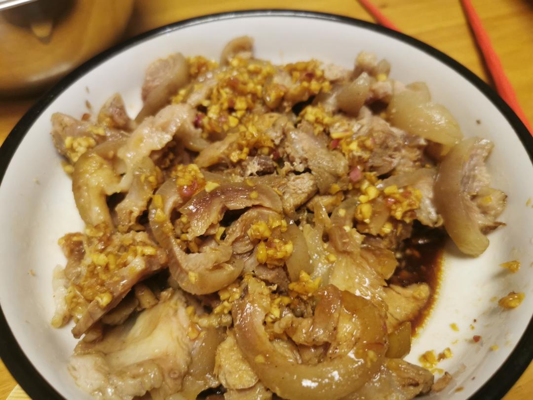 开胃凉菜【沙姜猪手】，汤汁超下饭！