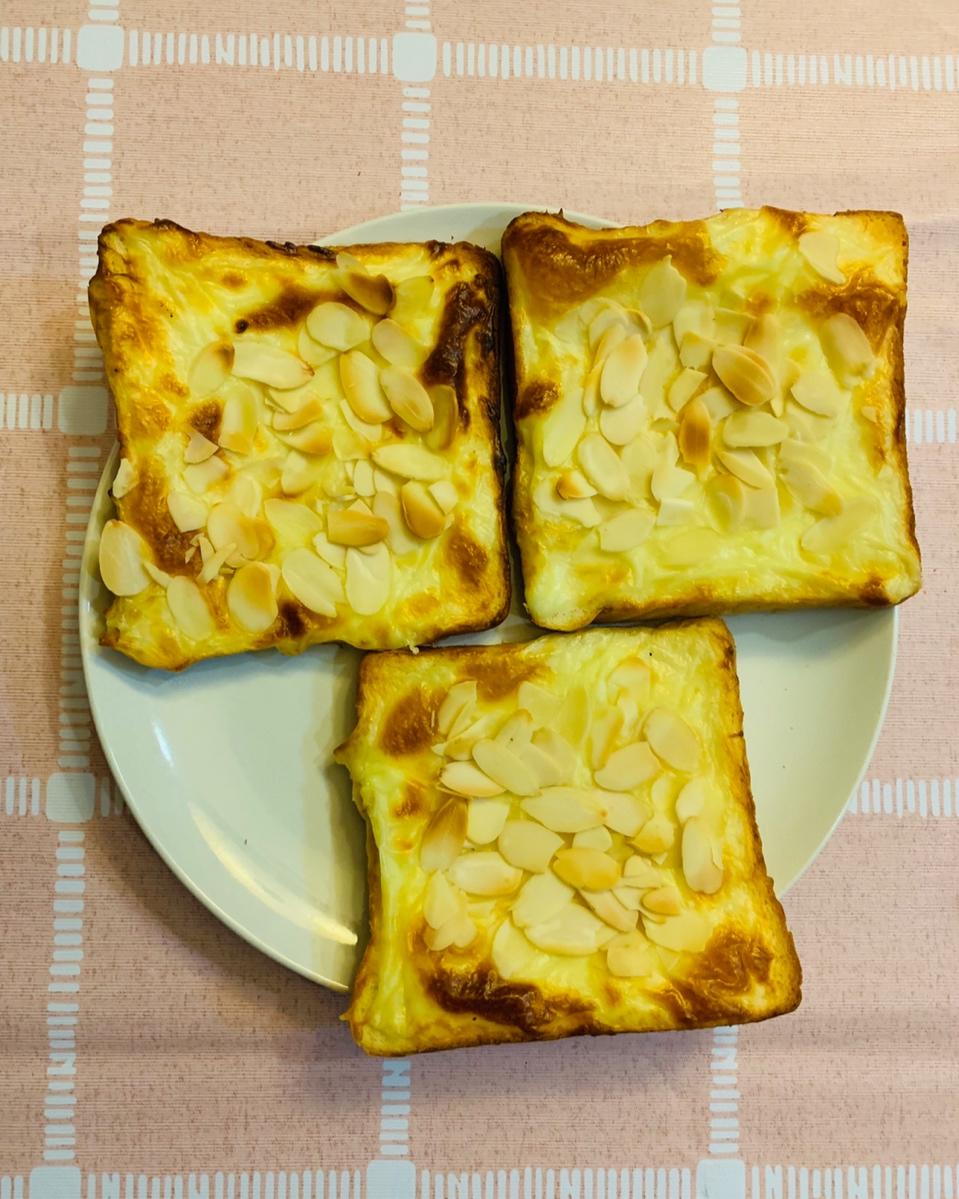 岩烧乳酪 Lava Cheese Slice