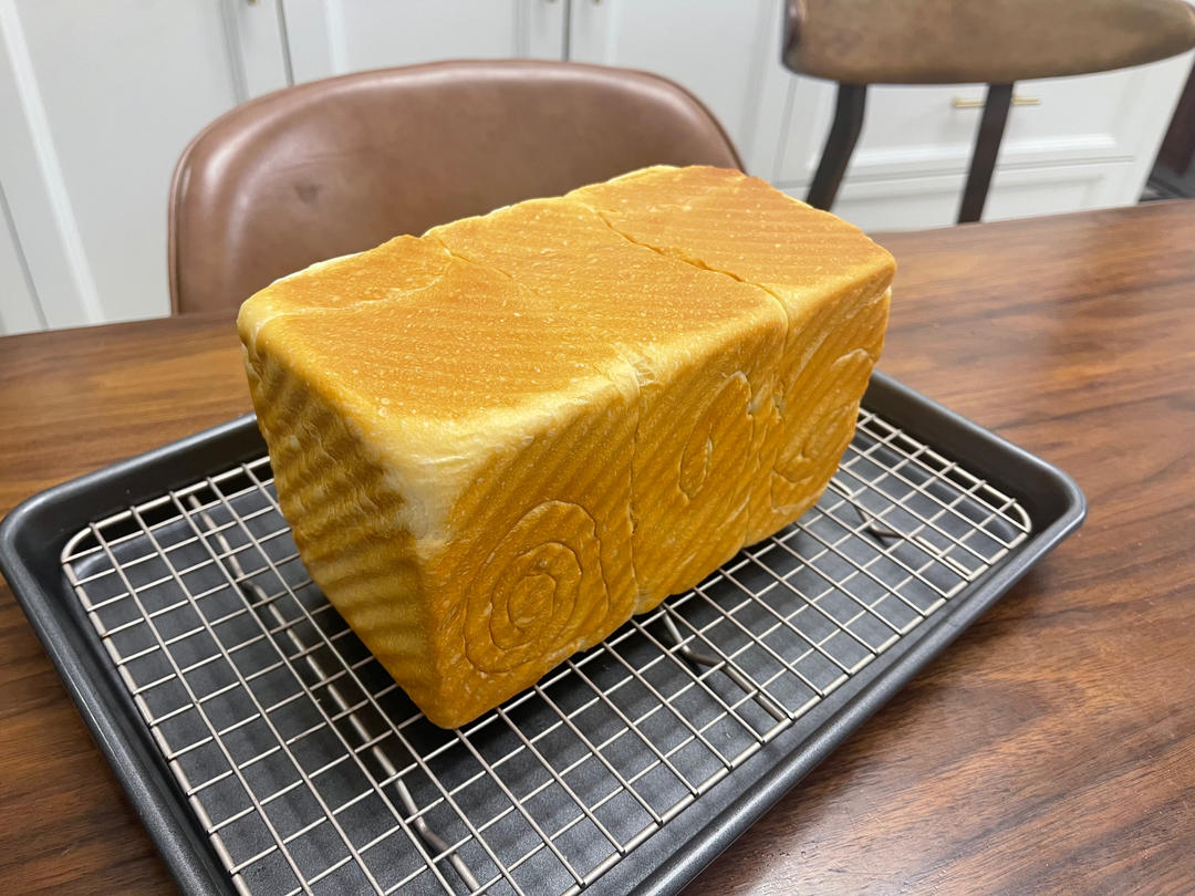 纯奶手撕吐司