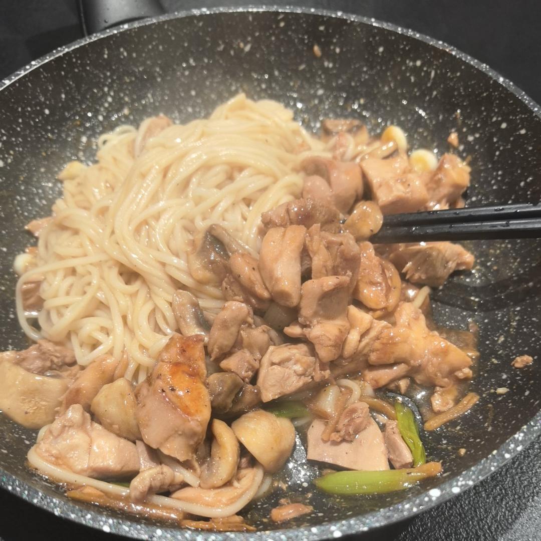 绝了～口蘑鸡腿真的好吃，简单快手