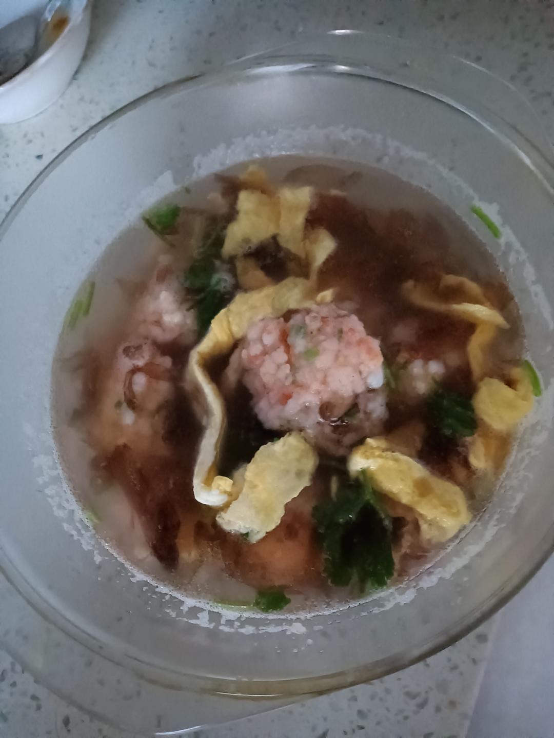 虾丸紫菜汤