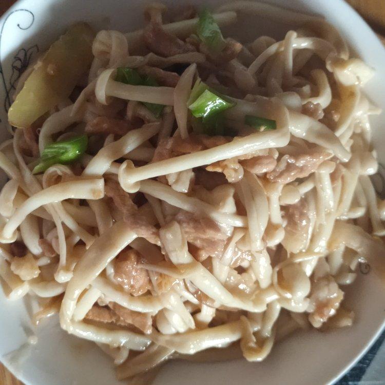 海鲜菇炒肉