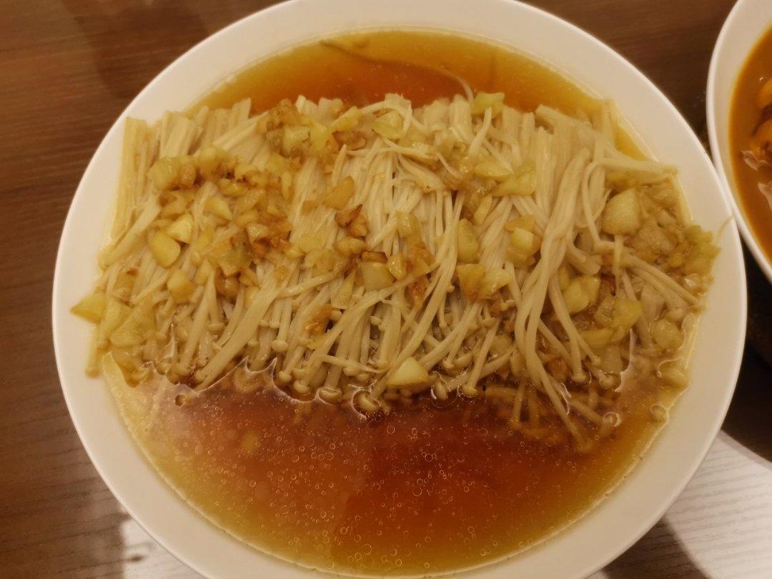 蒜蓉蒸金针菇