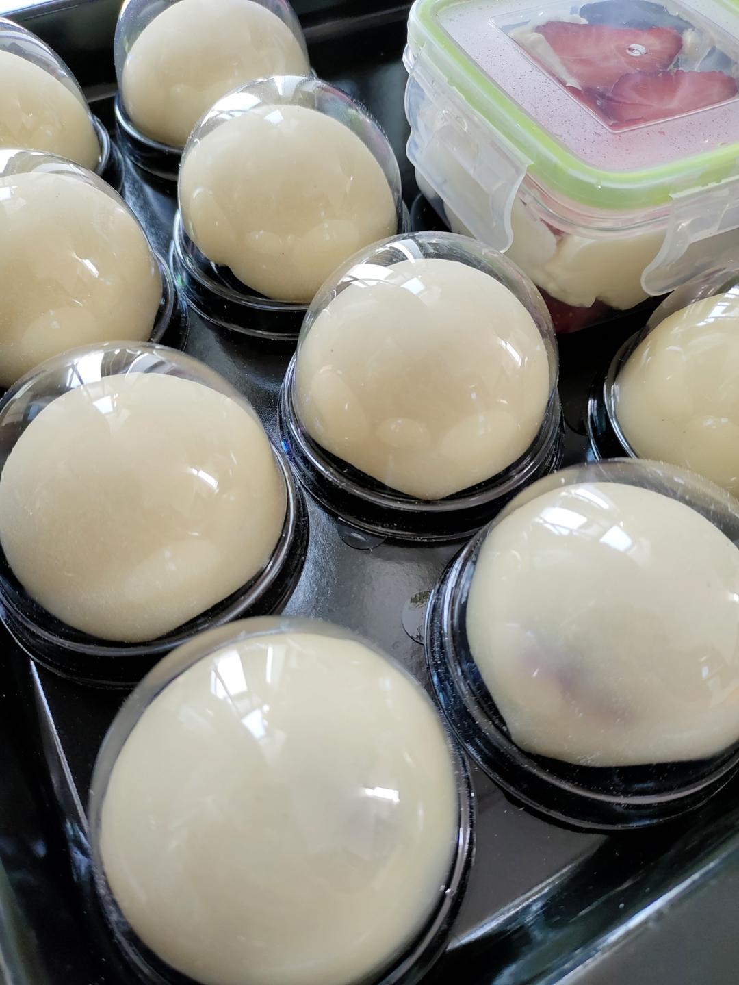 腹黑白胖子——奥利奥雪媚娘