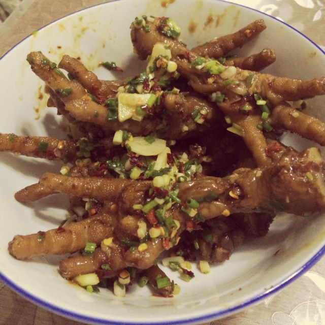 秘制红烧鸡爪