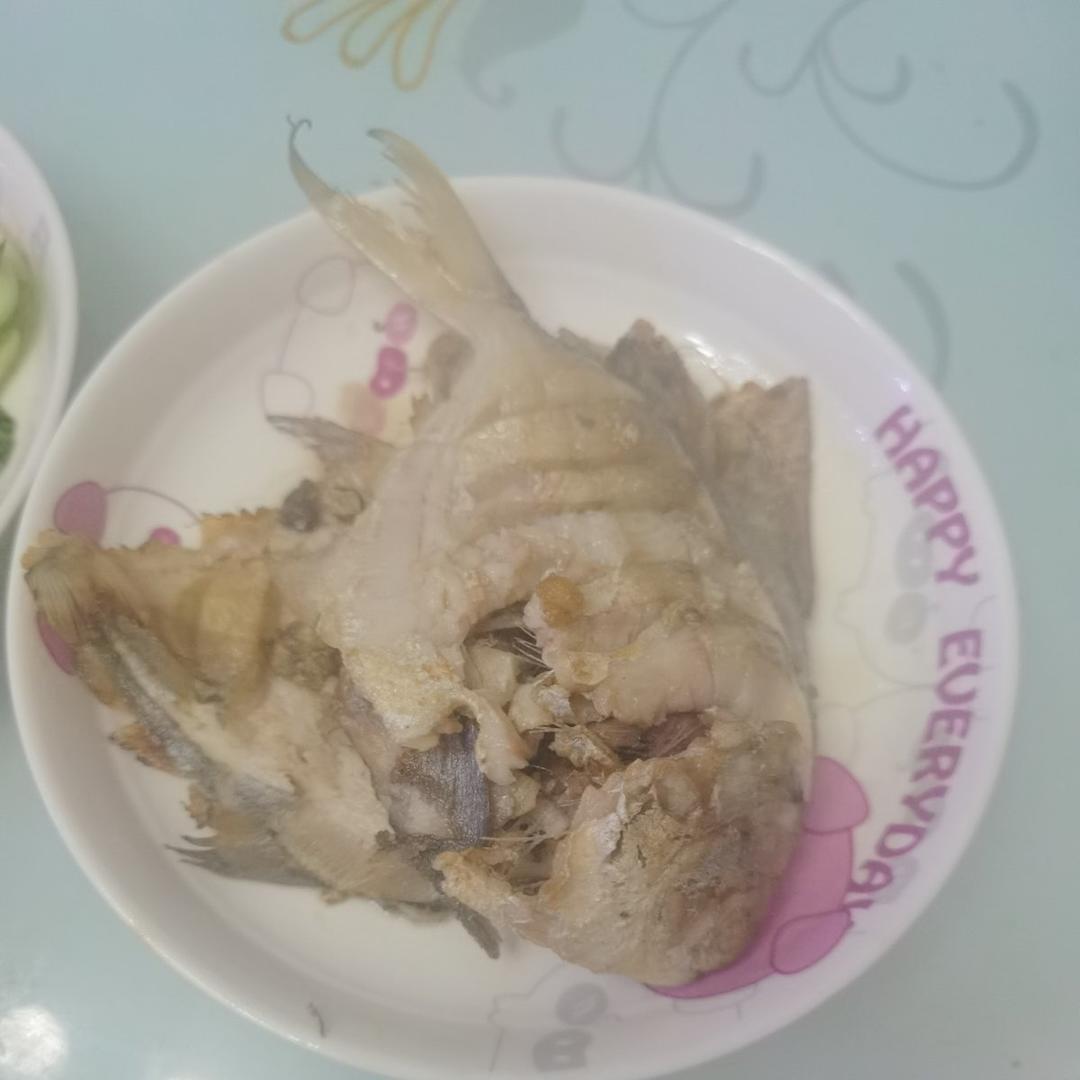 香煎鲳鱼