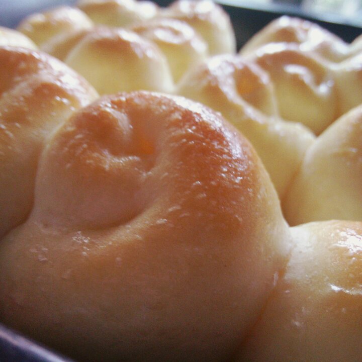 脆底蜂蜜小面包