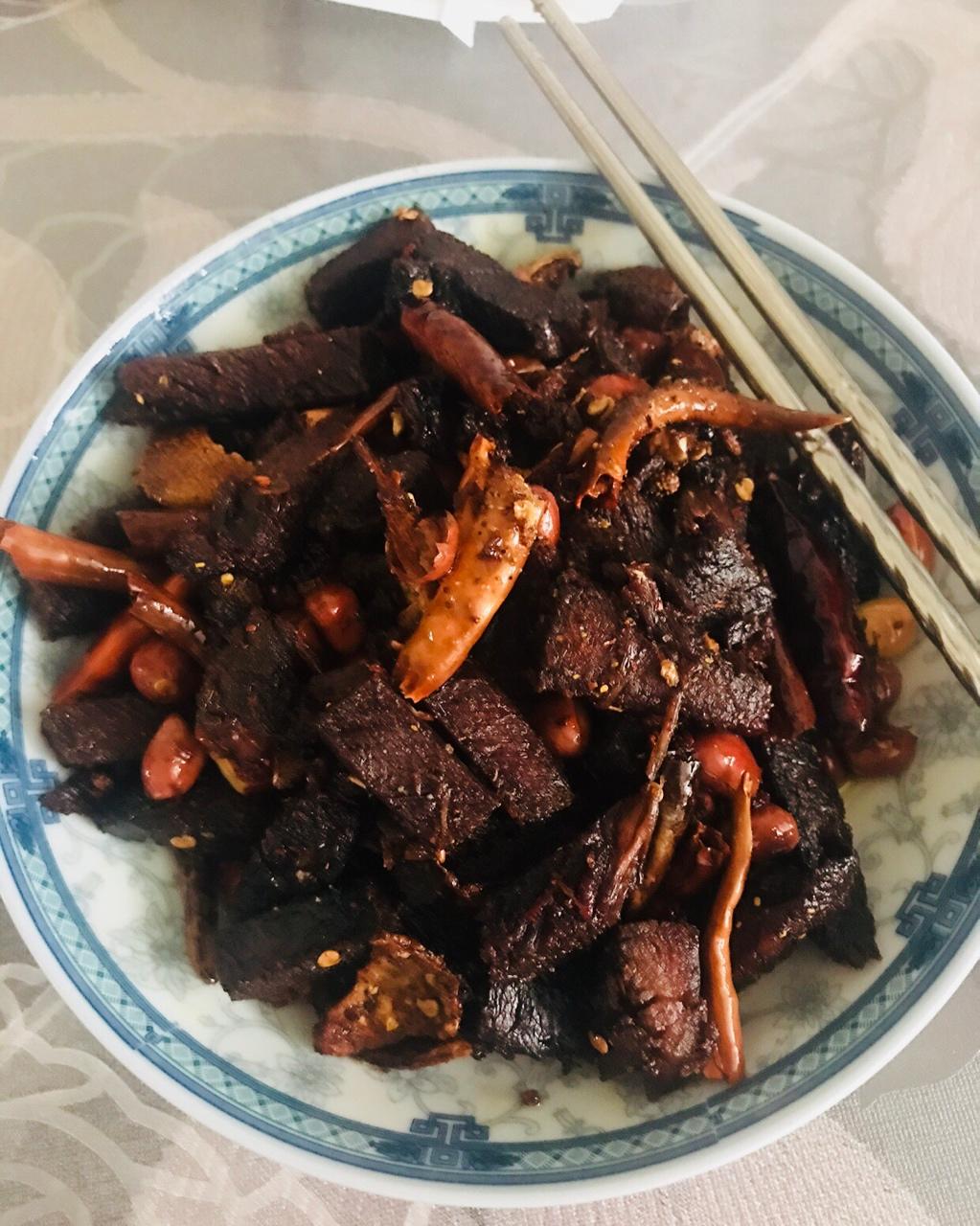 冷吃牛肉（好吃到停不下来）