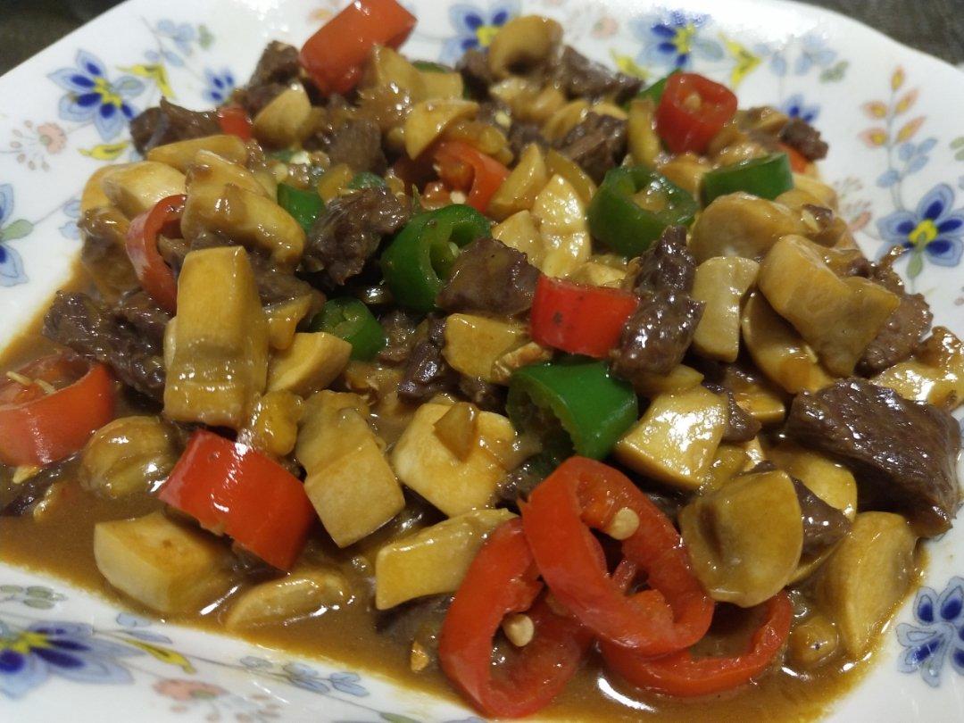 家常菜~杏鲍菇烧牛肉粒