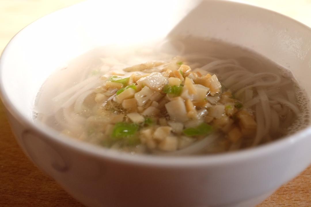 素舍|藕有汤面