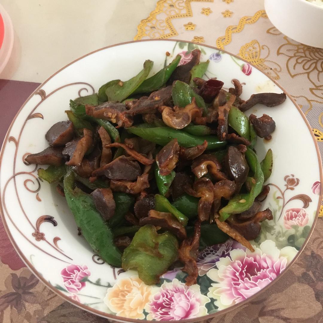 小米椒爆鸡胗